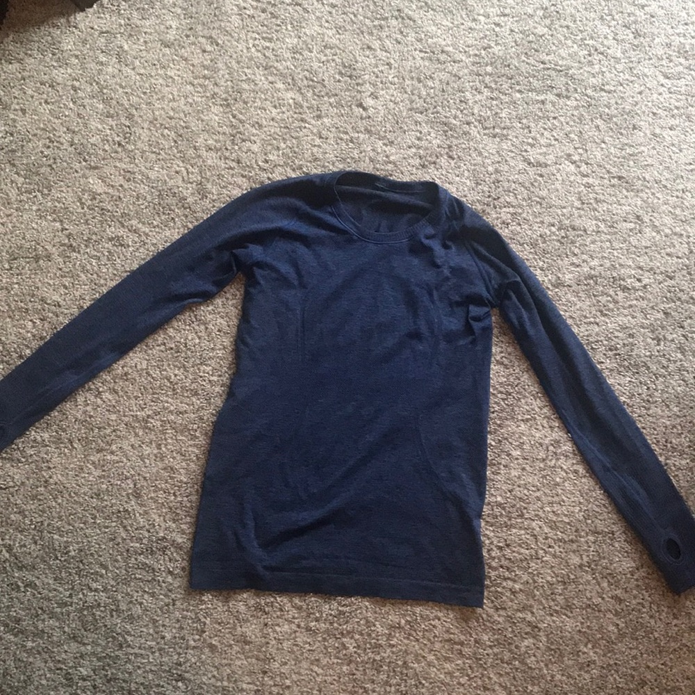 Swiftly Tech Long Sleeve Blue Size 10